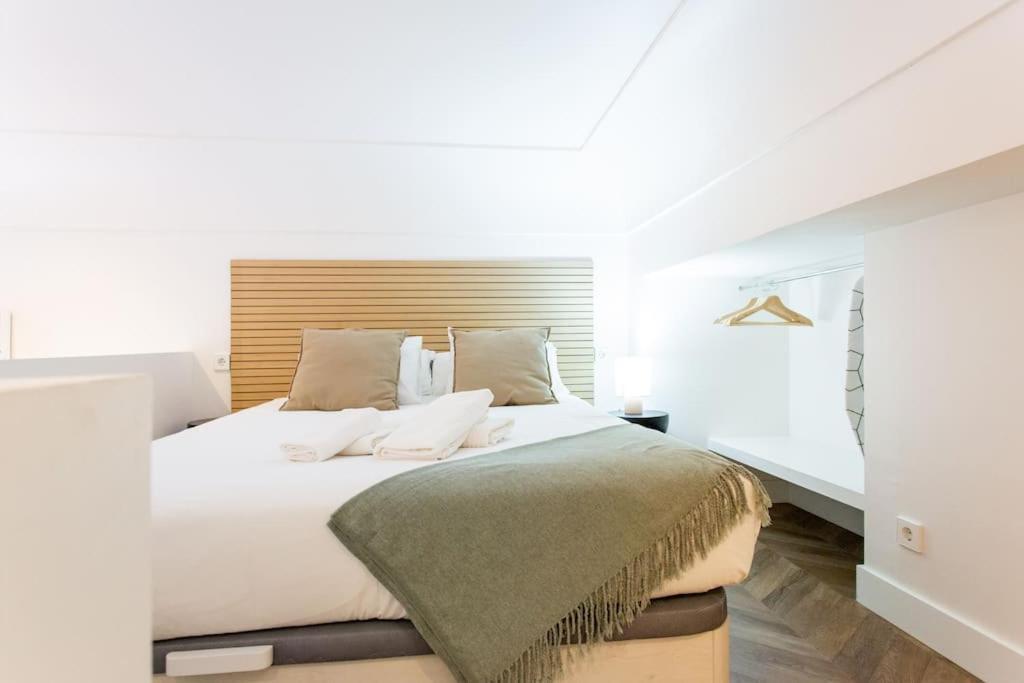 #3 New Duplex Full Of Light In City Center * Madri